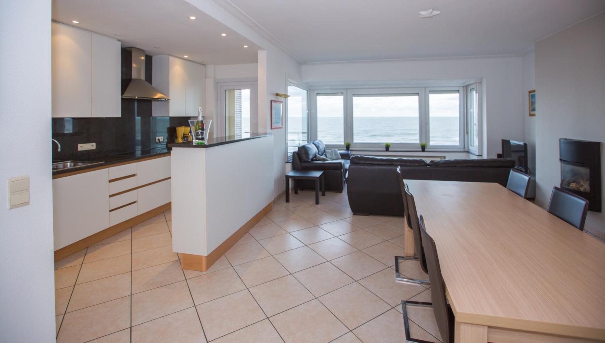 Bright Apartment With Sea View 오스텐드 외부 사진