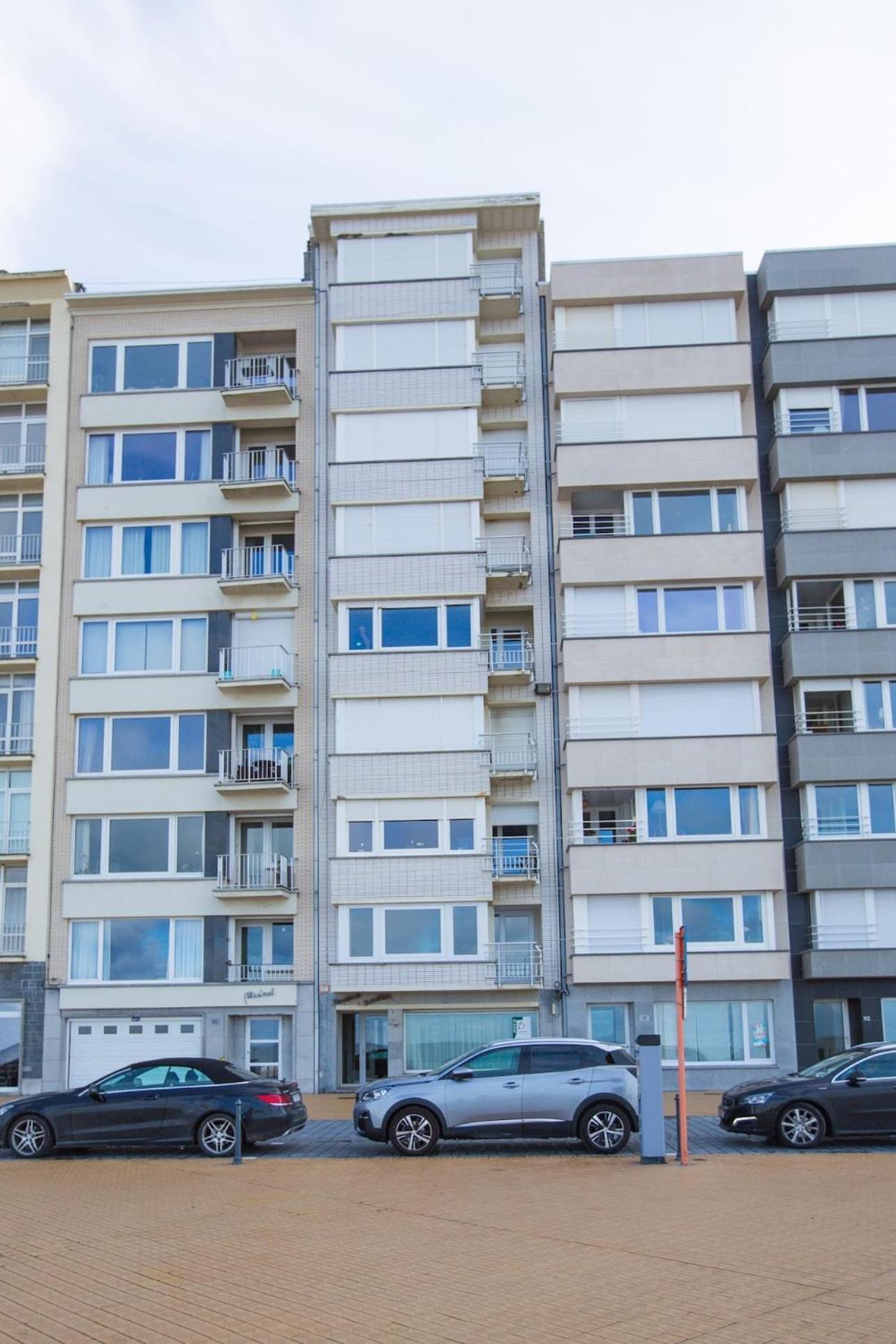 Bright Apartment With Sea View 오스텐드 외부 사진