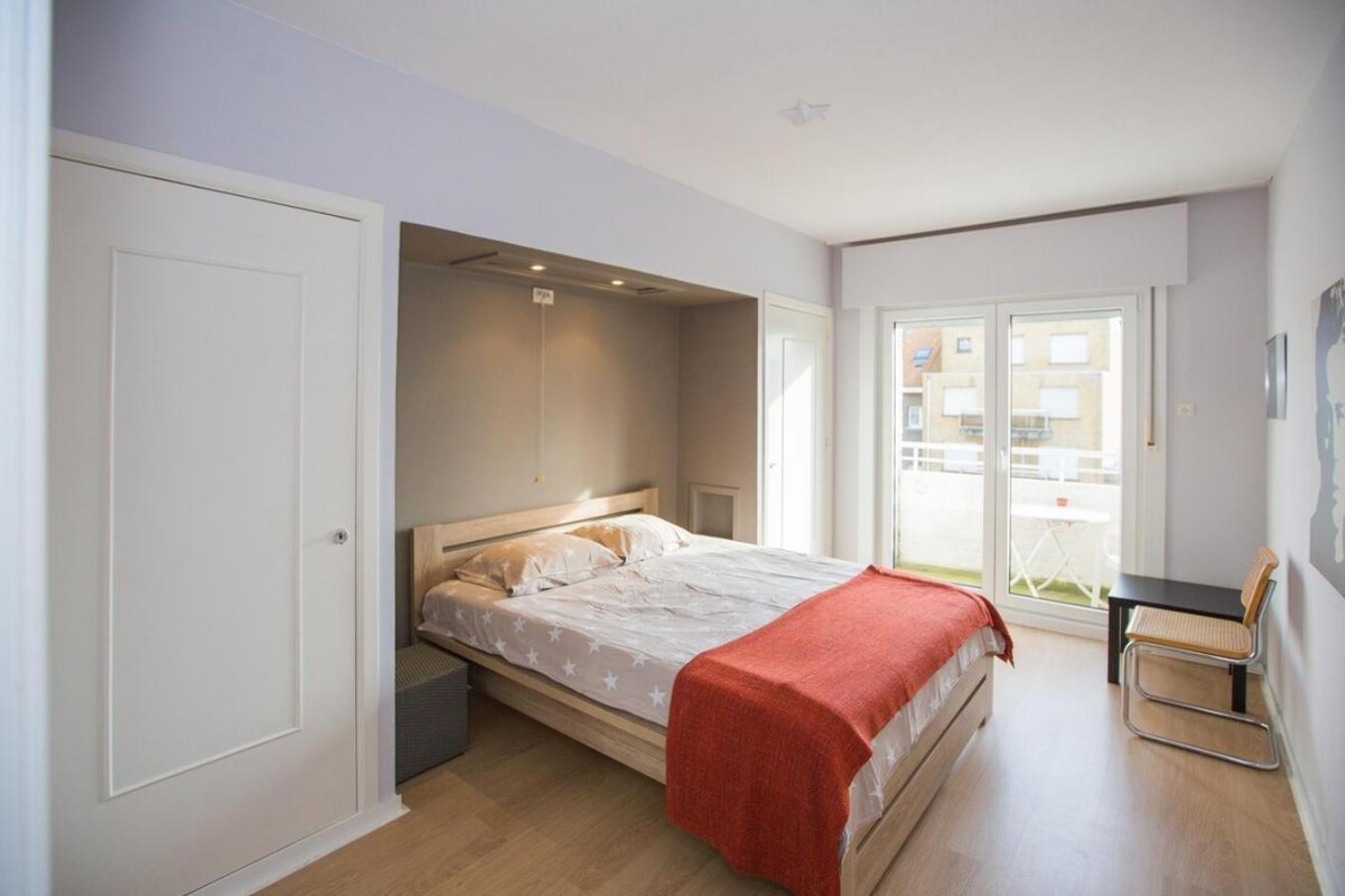 Bright Apartment With Sea View 오스텐드 외부 사진